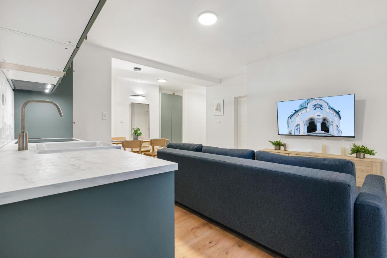 Bratislava Touch 2 Bedroom Apt Kültér fotó