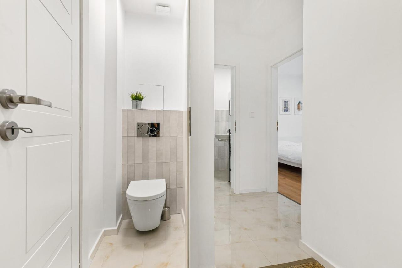 Bratislava Touch 2 Bedroom Apt Kültér fotó